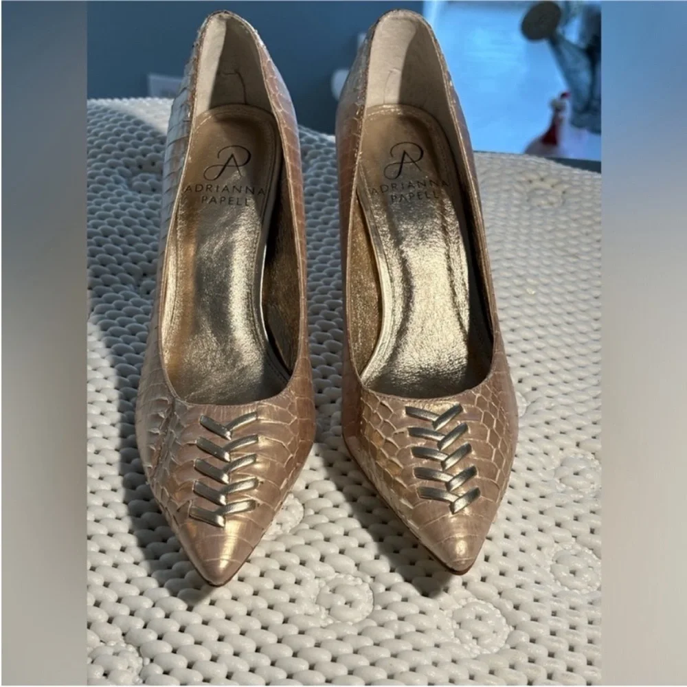 Adrianna Papell size 6 Leather‎ Metallic NWOT